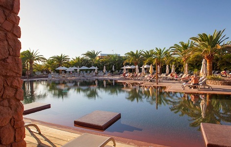 Pool at Lopesan Baobab